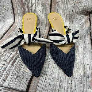Size 9 cabi Bow Kitten Heel